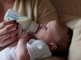 baby_drinking_milk