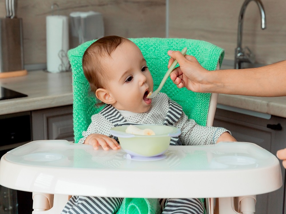 Alimentación del bebé de 12 meses